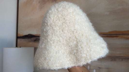 CROCHET BOUCLÉ BUCKET HAT — TUTORIAL & PATTERN