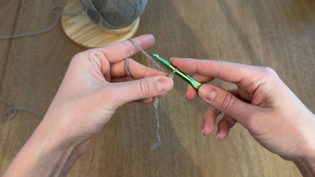 CROCHET BASICS - LEARN HOW TO CROCHET