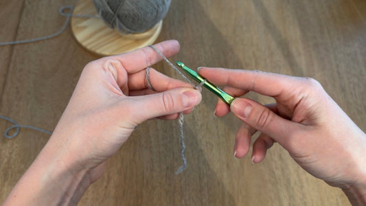 CROCHET BASICS - LEARN HOW TO CROCHET