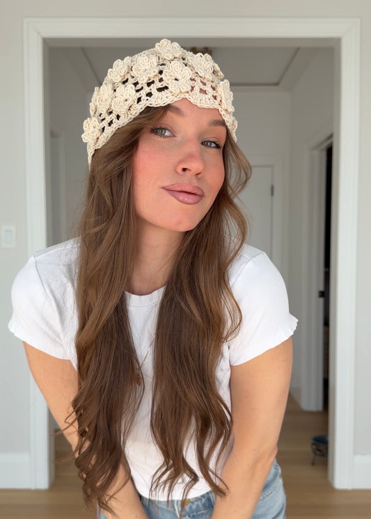 CROCHET FLORAL BEANIE (SEAMLESS)— TUTORIAL & PATTERN