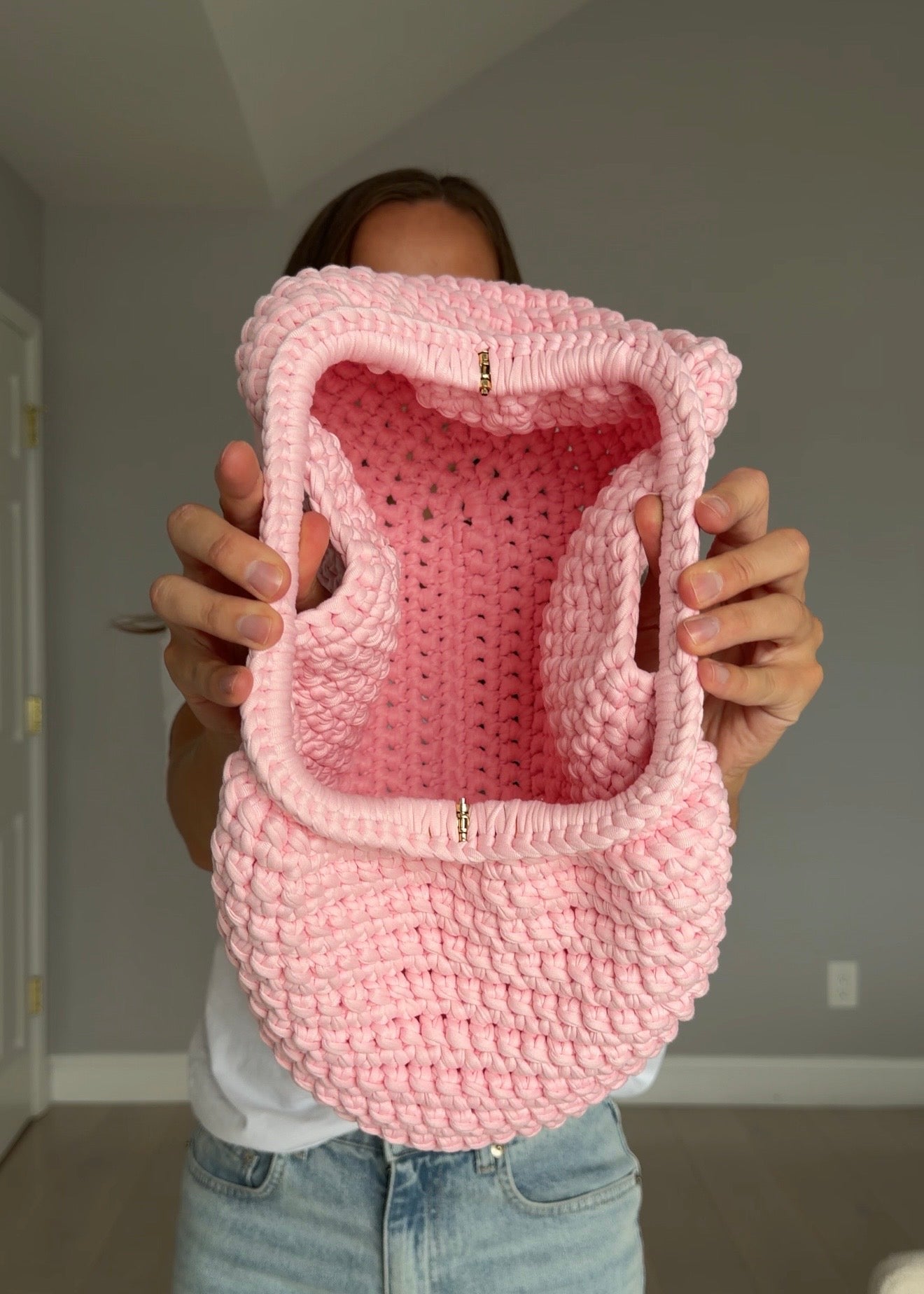 CROCHET FRAME CLUTCH — TUTORIAL & PATTERN