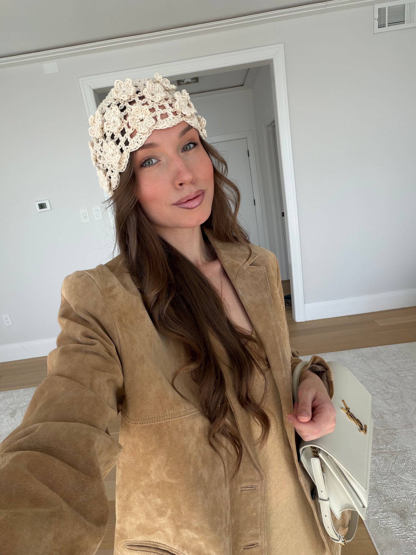 CROCHET FLORAL BEANIE (SEAMLESS)— TUTORIAL & PATTERN