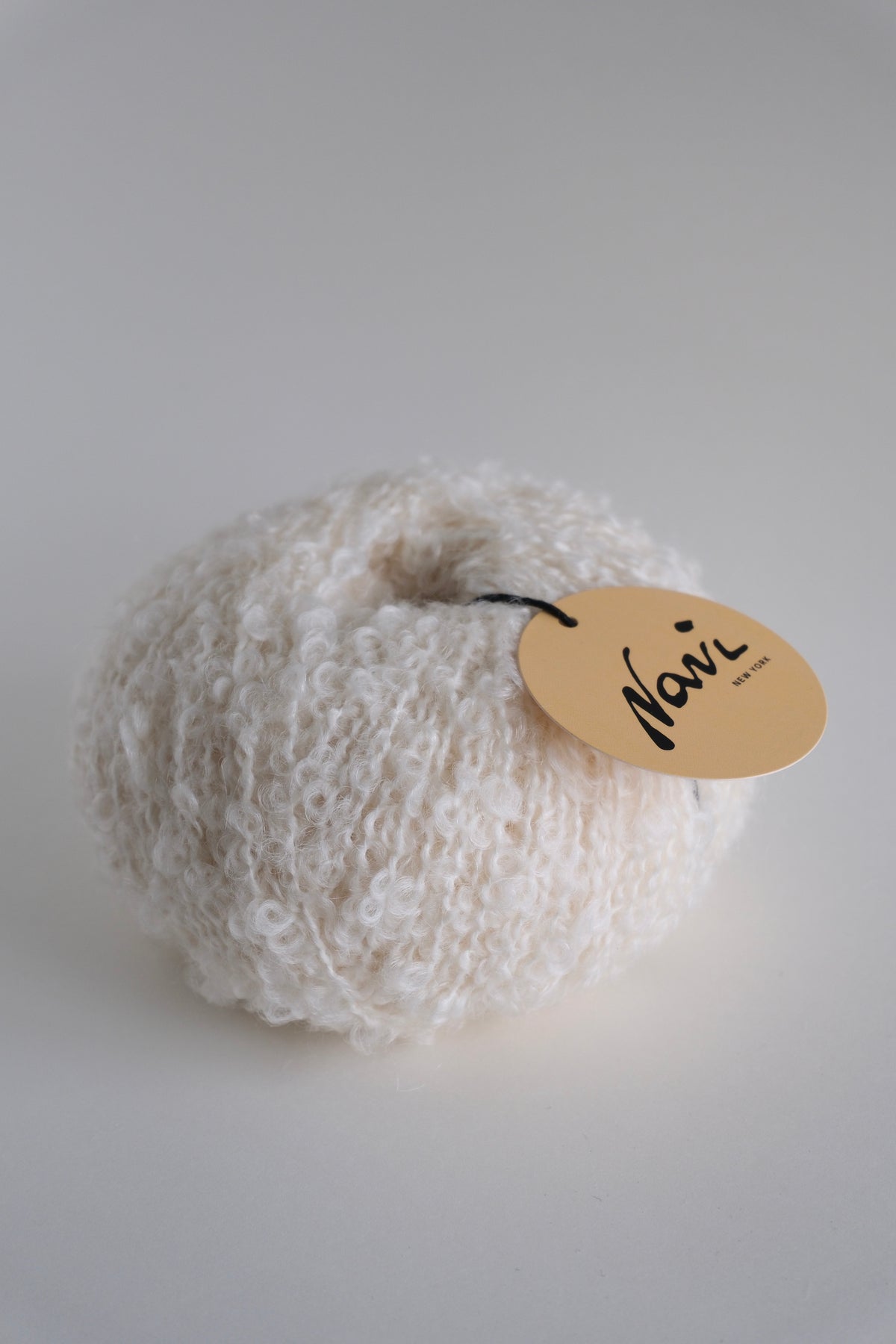 WAVE — BOUCLÉ MOHAIR & WOOL YARN