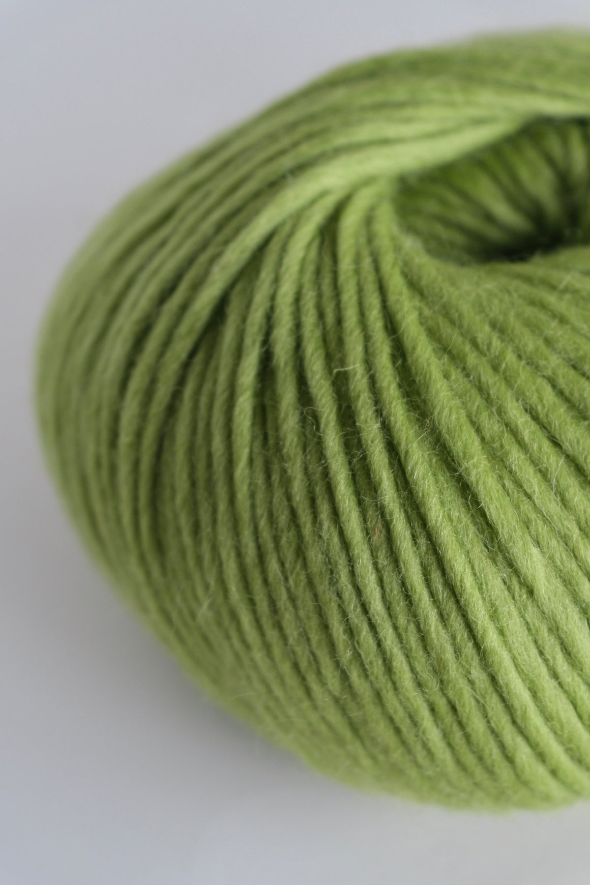 VALE — CLASSIC WOOL YARN